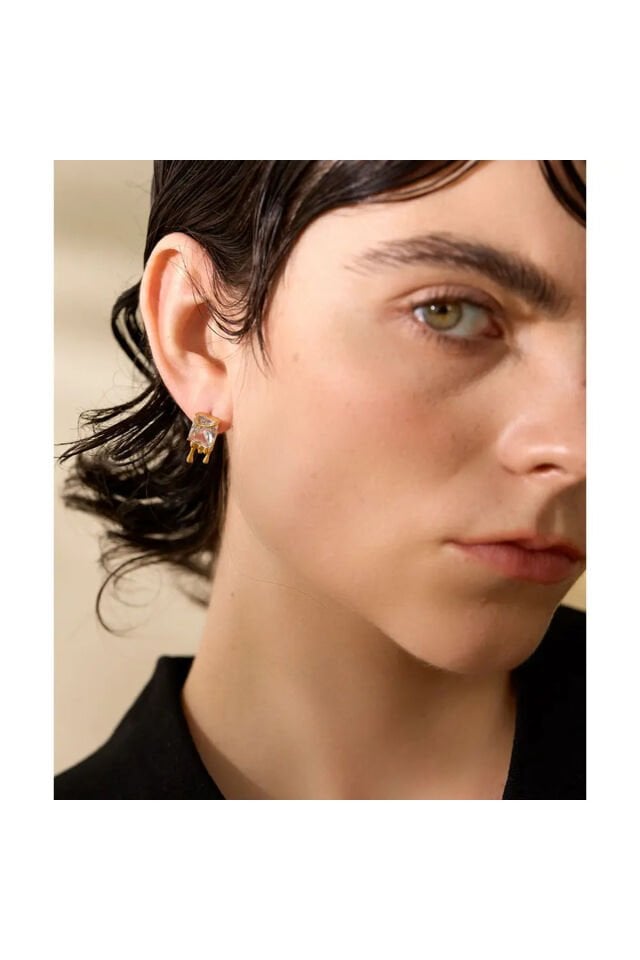 Zirkon Taşlı Gold Renk Çelik Küpe