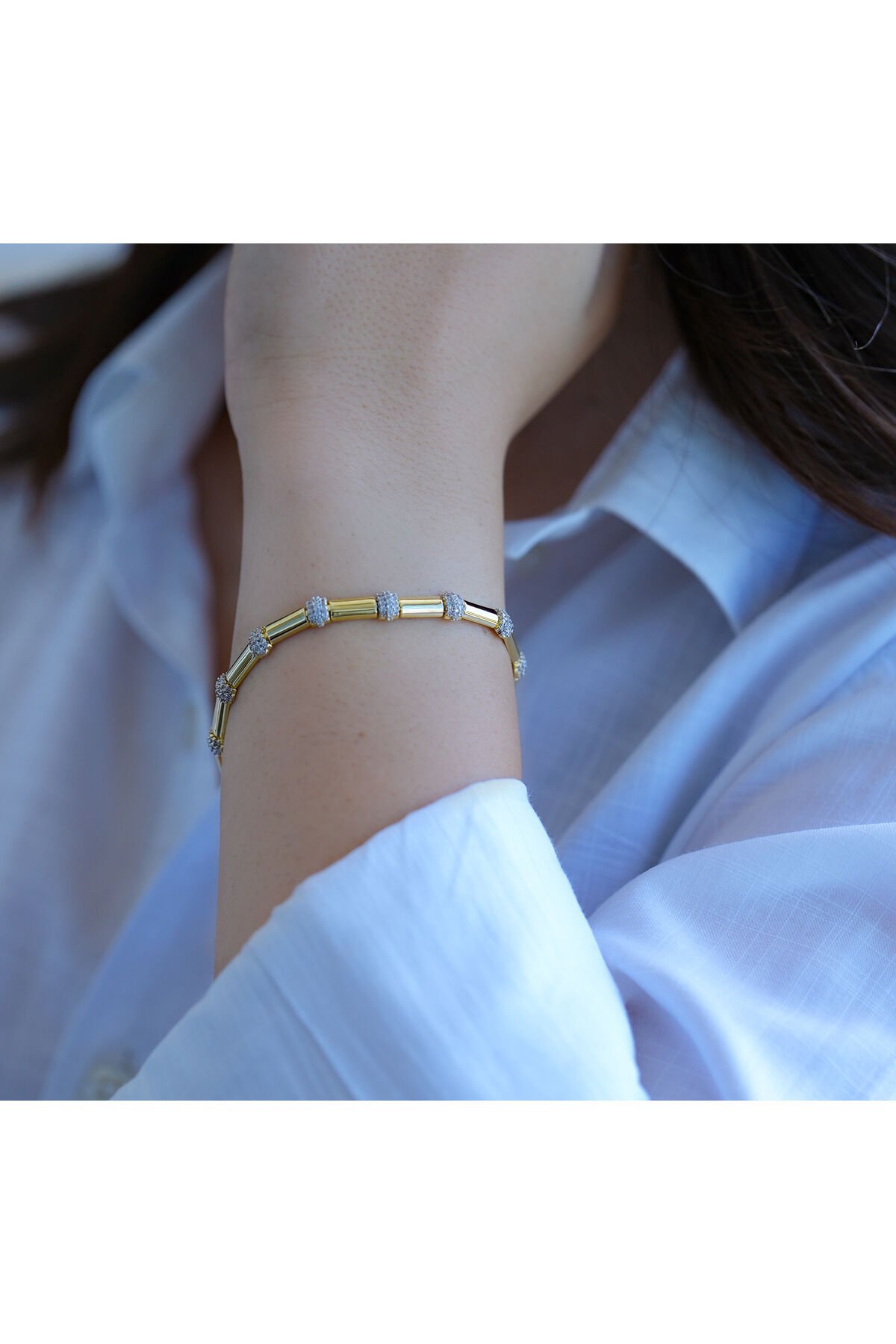 Gold Renkli Top Zirkon Taşlı VIP Bileklik
