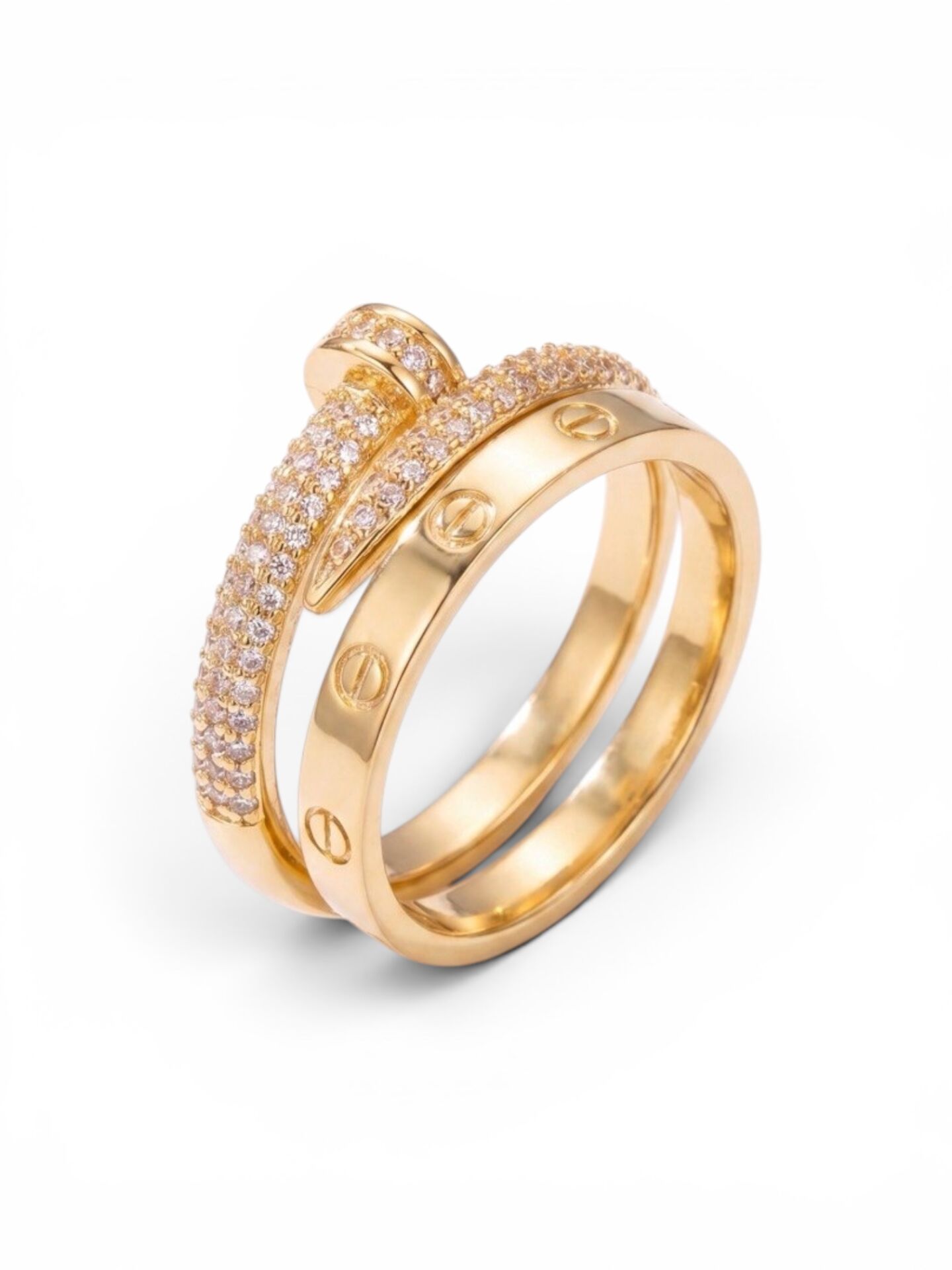 Gold Taşlı Çivili Yüzük